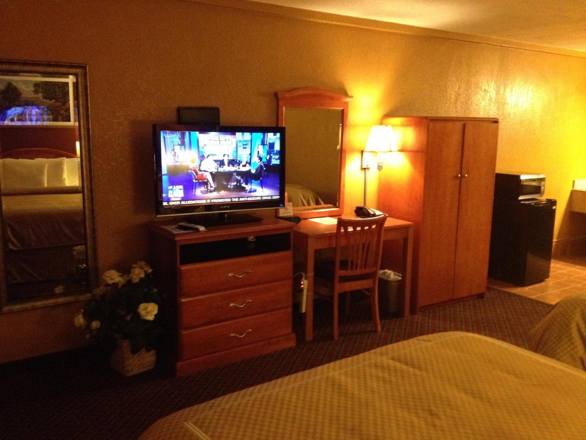 Virginia Inn Lawrence Extérieur photo