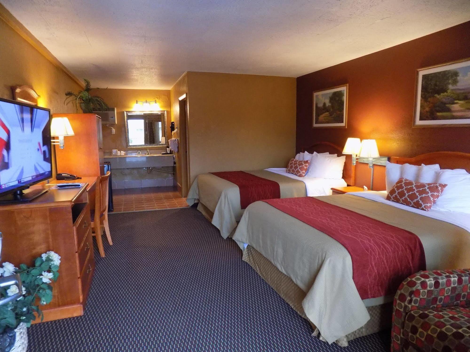 Virginia Inn Lawrence Extérieur photo
